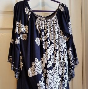 Tee for the Soul tunic, Size 3X, Cream and navy